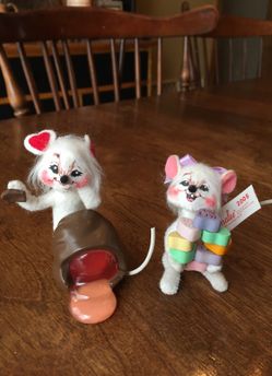 Annalee Valentine mice