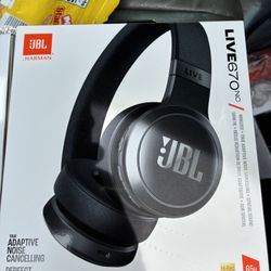 JBL By Harmon Live 670 Wireless Bluetooth Headphone- Brand New Sealed 