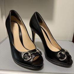 Authentic Gucci Black Pumps