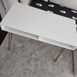 White Desk Gold Needle Legs