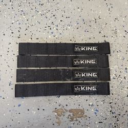 Quadratic Kings Door Straps 
