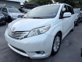 2011 Toyota Sienna