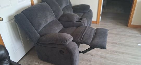 Sofa and loveseat set