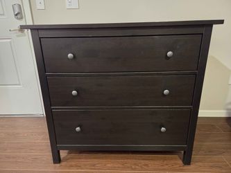 IKEA HEMNES 3-DRAWER DRESSER 1 OF 2