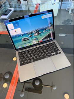 Apple 13” MacBook Air M1 Chip 16GB Ram 256SSD! 90 day warranty! Financing available!