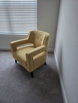 Accent Chairs