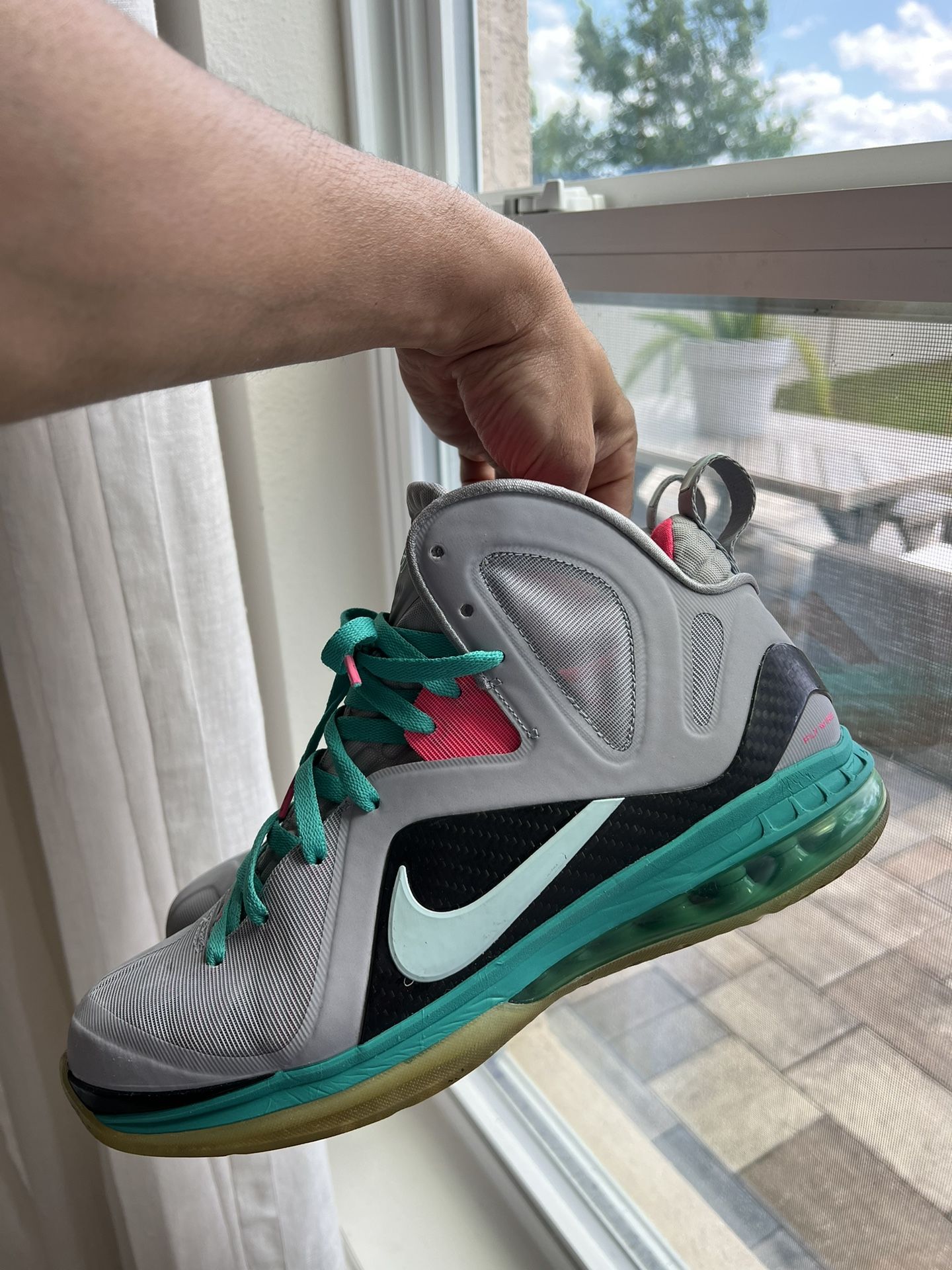 Lebron James 9 Elites South Beach