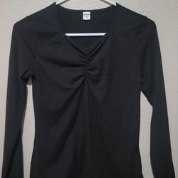 Girls 10/12 black long sleeve shirt
