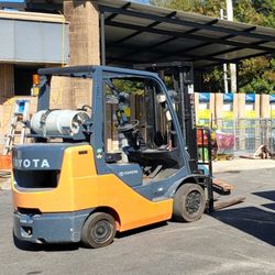 Toyota Forklift 