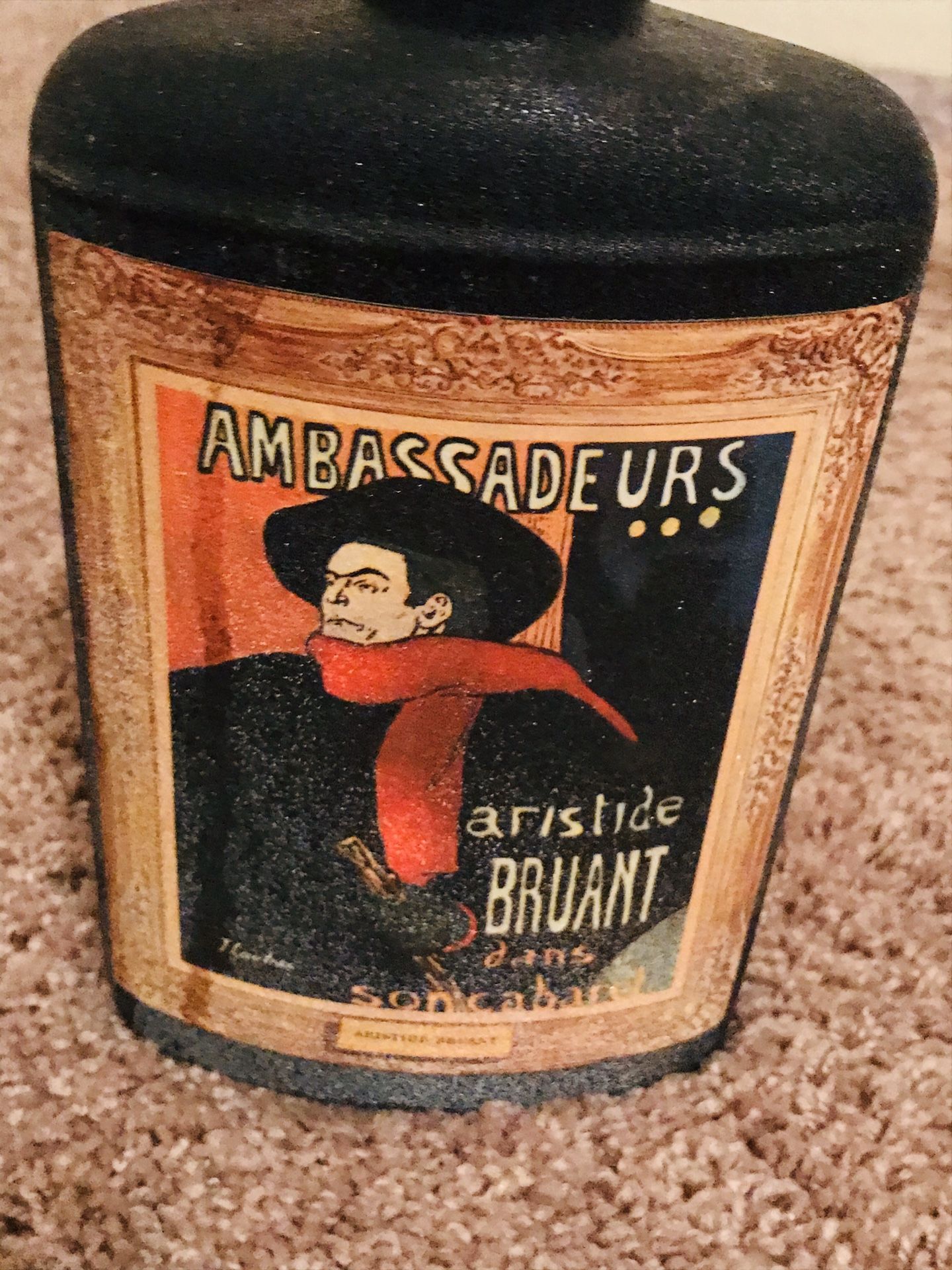 Vintage Jim Beam’s Choice Decanter Ambassadeurs, Aristide Bruant Glass Bottle