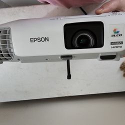 Epson Powerlite 99WH Projector H686A 