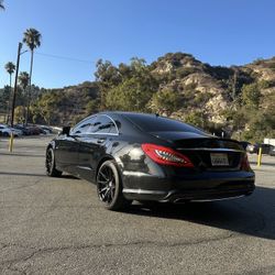 BMW Wheels With Performance Tires 