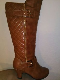 Women high heels camel