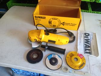 DeWalt 4-1/2" heavy duty angle grinder tool