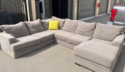 Sectional Couch