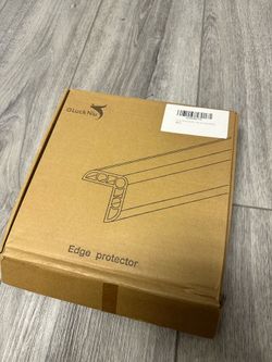 Wall edge protector