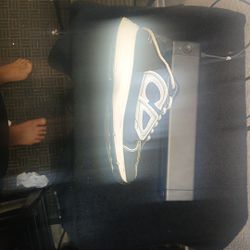 B30 Countdown Sneakers