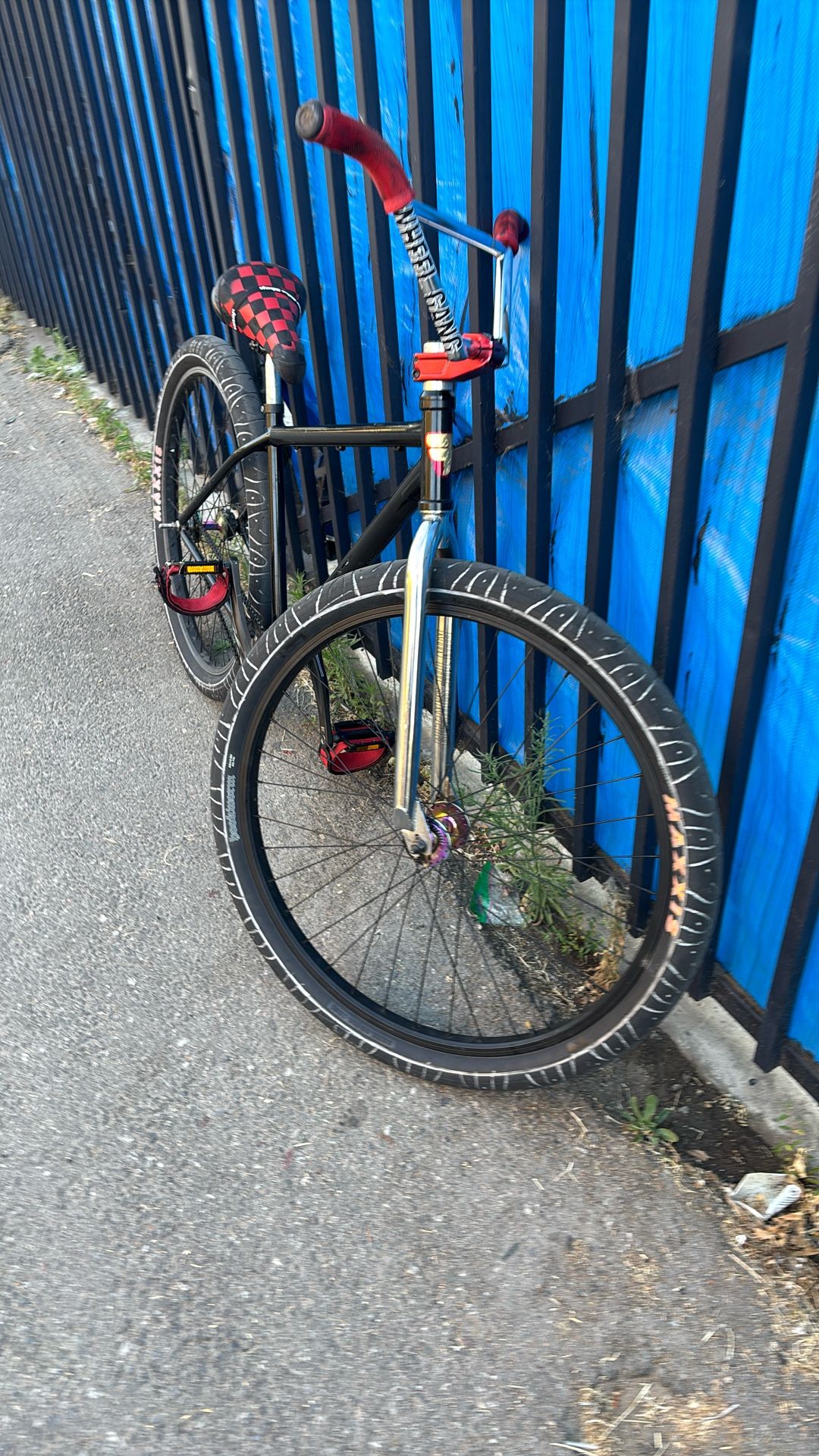 throne bike