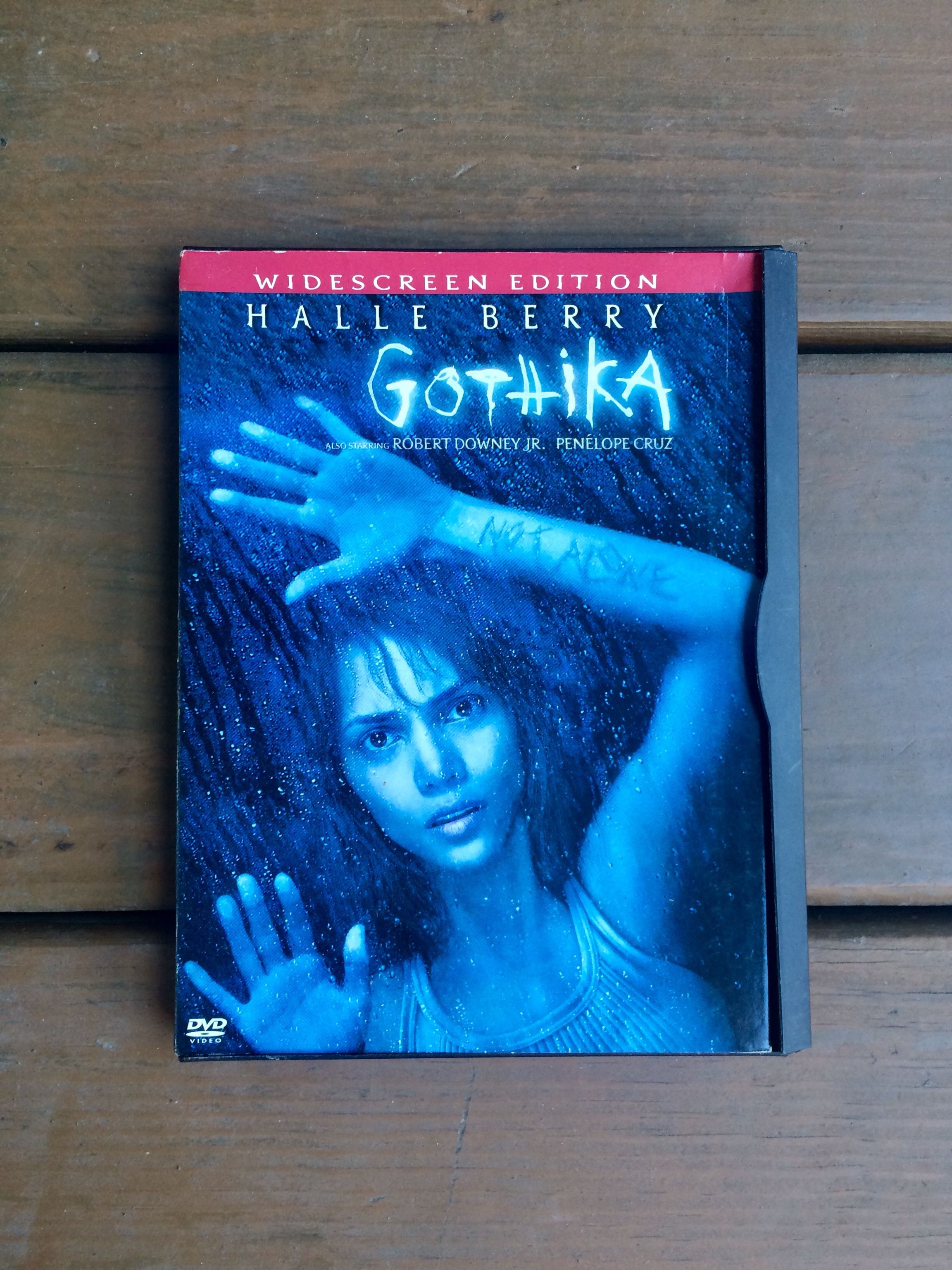 Halle Berry Gothika Widescreen DVD With Special Features