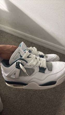 Jordan 4 Retro