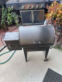 Traeger smoker