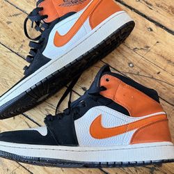AIR JORDAN 1 Mid SHATTERED BACKBOARD size 9 Sneaker 