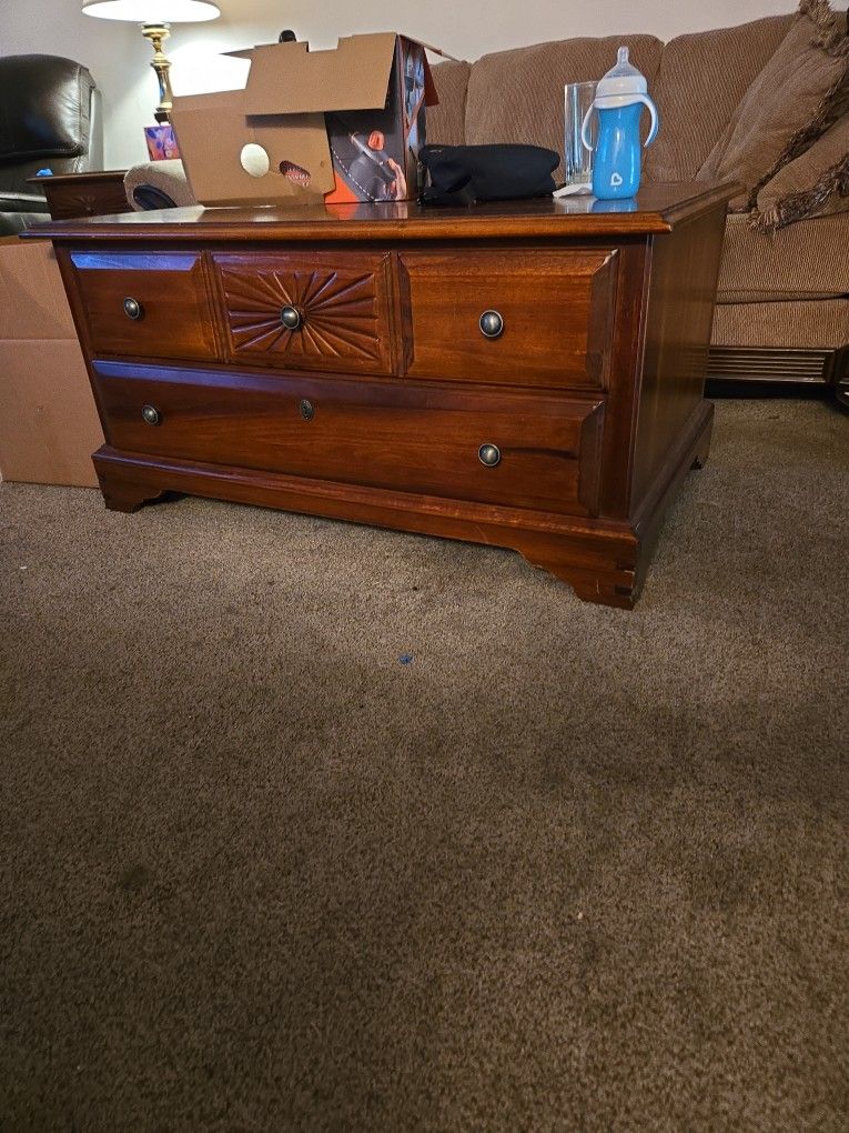 3 Piece Coffee And Side Tables