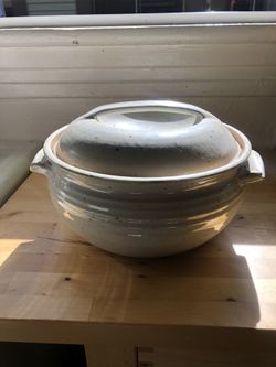 Beautiful Piece Of Vintage Pottery