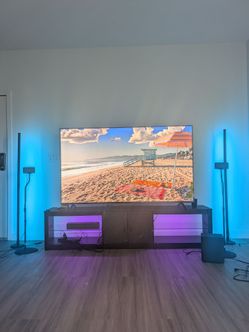 75 inch vizio , sound bar, subwoofer , speaker  2 light poles and tv stand