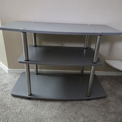 Media component Table, 3 tier
