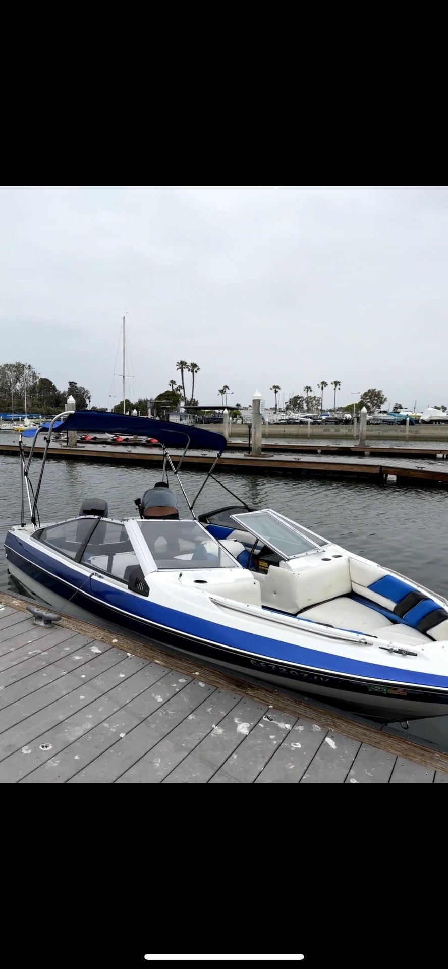 1990 Running Boat