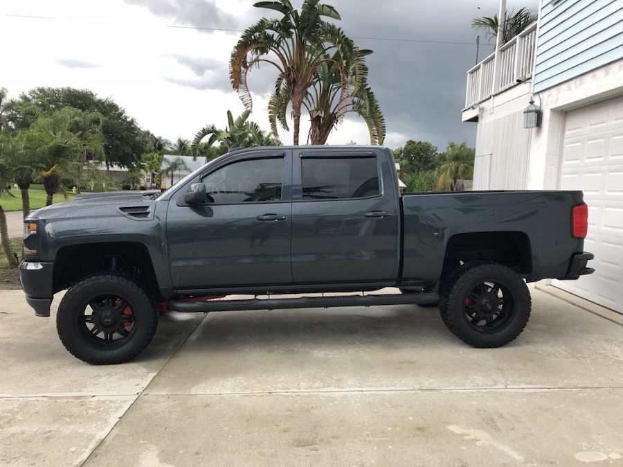 2017 z71 TUSCANY Chevy Silverado V8
