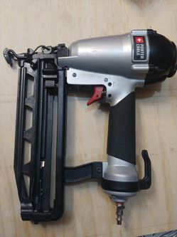 Porter-Cable

Pneumatic 16-Gauge 2-1/2 in. Finish Nailer Kit

