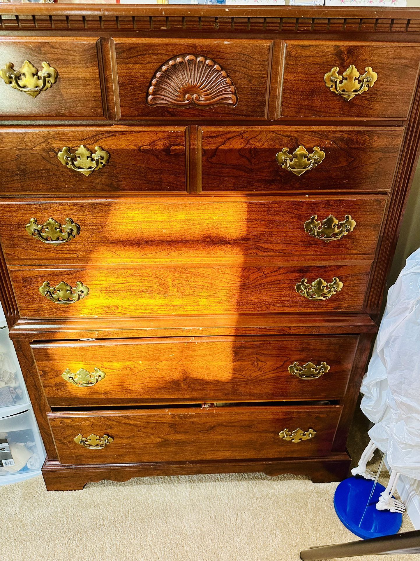 American Drew 5 Drawer Dresser Chest