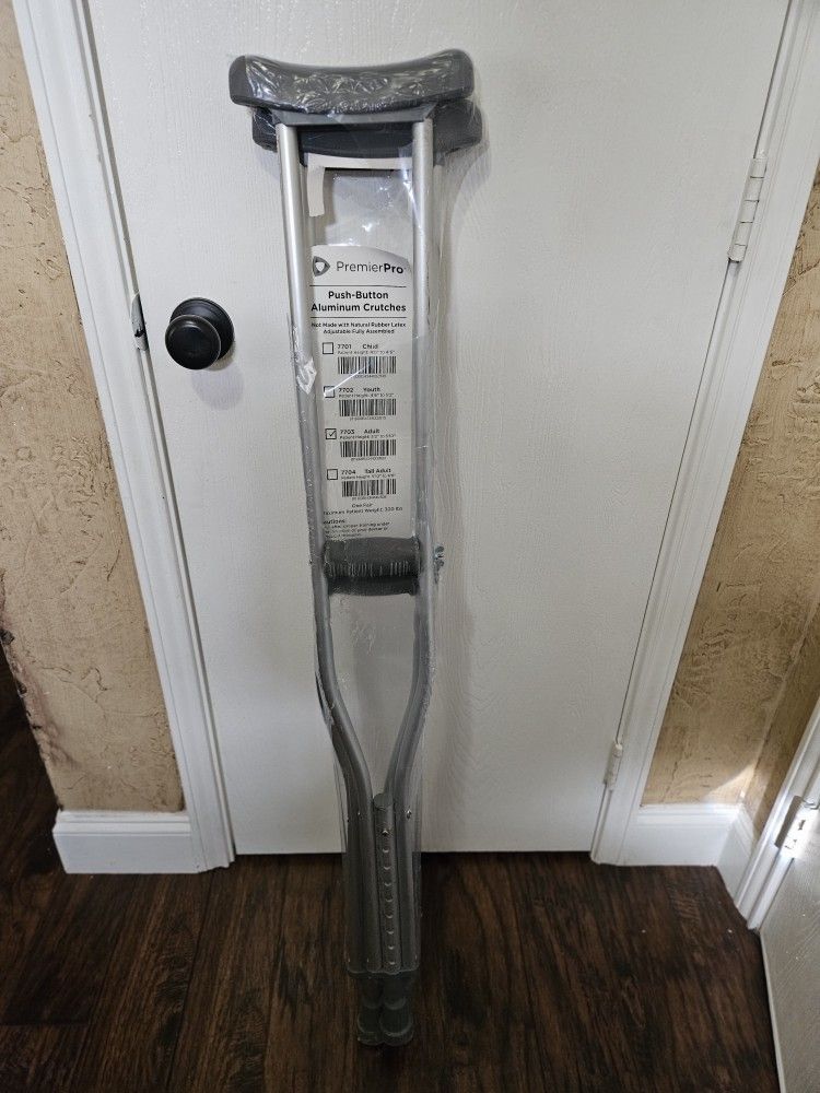 Aluminum Adult Crutches New / Muletas