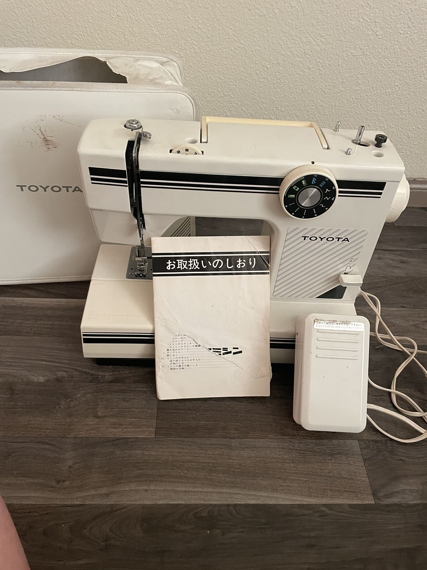 Sewing Machine 
