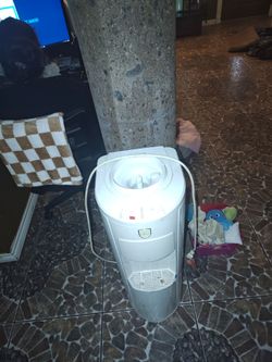 Water Cooler Dispenser