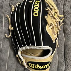 Wilson A2000 Pro Stock Baseball Glove 