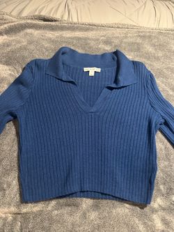 long-sleeve collared crop polo sweater