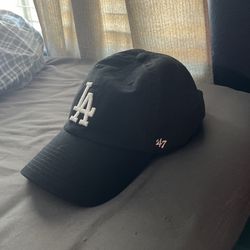 Black LA hat 47