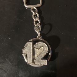 Spinning 12 Keychain 
