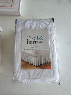 White Queen Ruffle Bed Skirt 