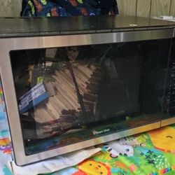 Magic Chef microwave
