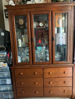 Moving sale two pieces Hutch and stand