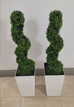 *** NEW LOW PRICE *** PAIR of 3ft Faux Boxwood Spirals in 16in White Square Planters (2 for $80) @ Lasting Creations