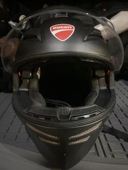 AGV S4 helmet with clear Vizor size M