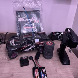 traxxas 1/16 slash  4x4