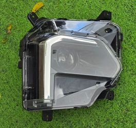 Chevrolet Traverse Headlamp 2021 2022 2023 2024 Right Side (Passenger) OEM LED