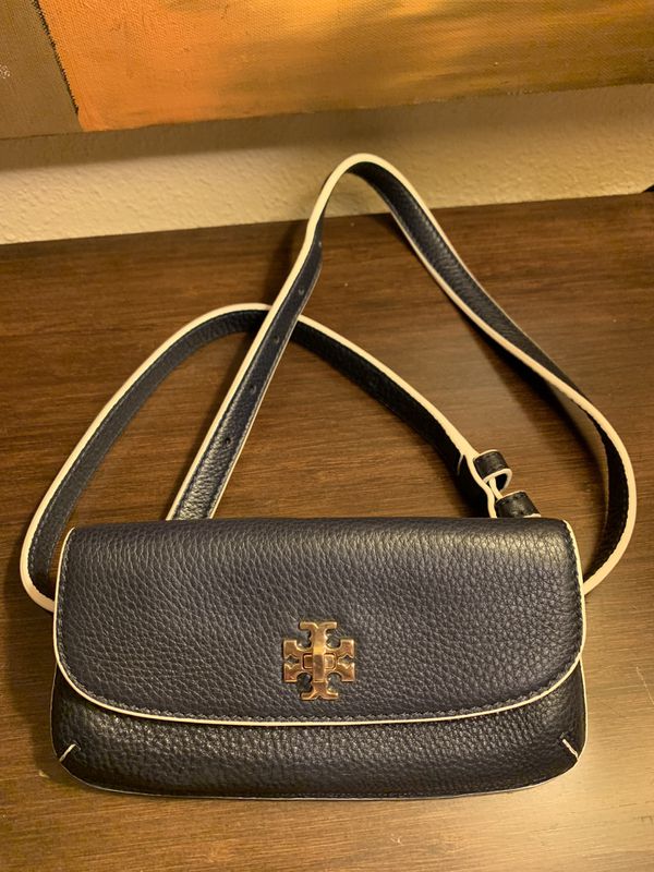 Authentic Tory Burch Fanny Pack Wallet/Belt for Sale in Beaverton, OR ...