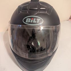 Small Men's BILT Motorcycle Helmet 
